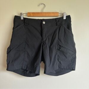 Duluth Trading Co Black Hiking Bermuda Shorts 12